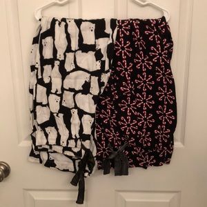 2 Old Navy Christmas Pajama Pants